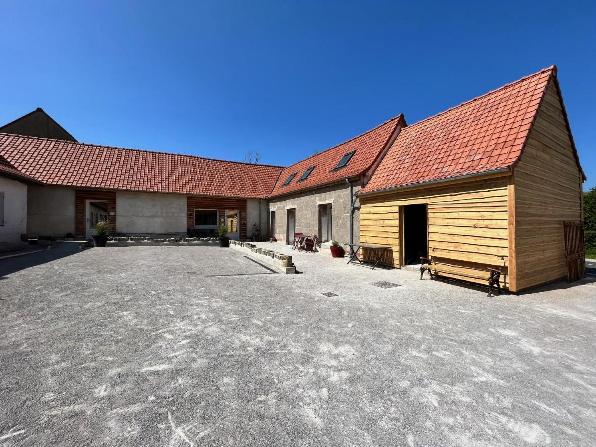 Les Bobos à la ferme La Madelaine-sous-Montreuil Exterior foto